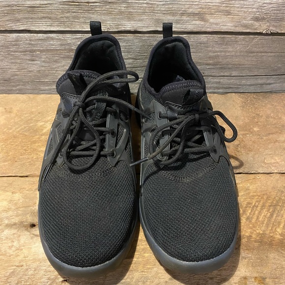 SKECHERS Relaxed Fit Slip-On Walker/Hiker - Men 7.5, Great Shape - Picture 3 of 9